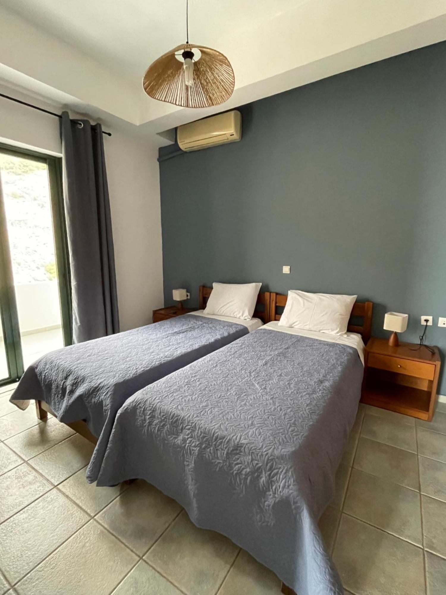 4Seasons Sfakia Apartamento Khóra Sfakíon Exterior foto